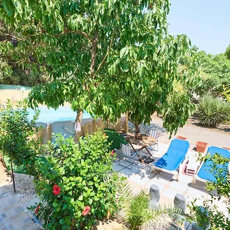 Apartamento Filerimos Gardens = The Perfect Retreat